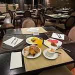 Iberik Santo Domingo Plaza Hotell 4*
