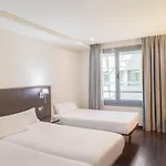 Iberik Santo Domingo Plaza Hotell 4*
