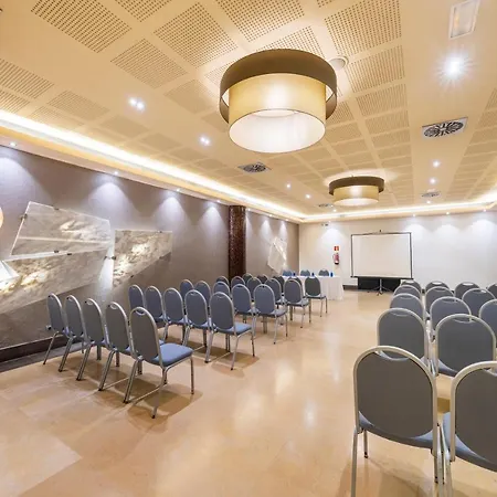 ホテル Iberik Santo Domingo Plaza 4*