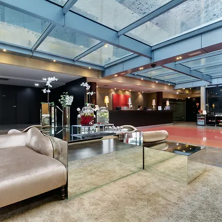 Iberik Santo Domingo Plaza