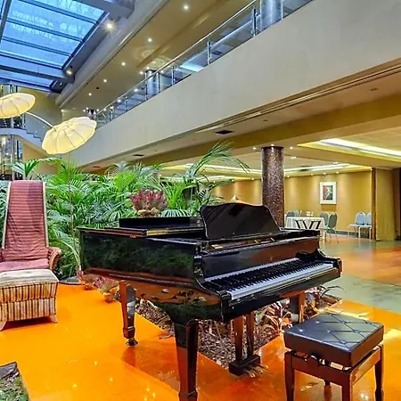 Hotell Iberik Santo Domingo Plaza Oviedo