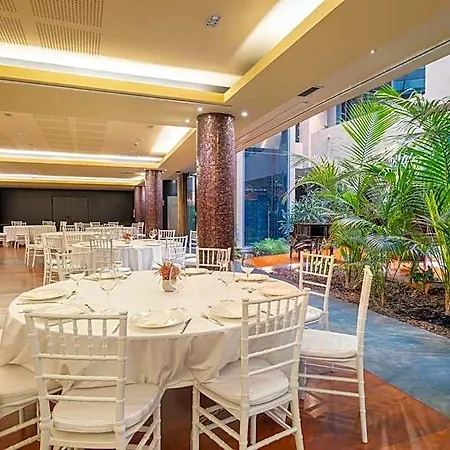 Iberik Santo Domingo Plaza Hotell 4*