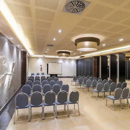 Hotel Iberik Santo Domingo Plaza 4*