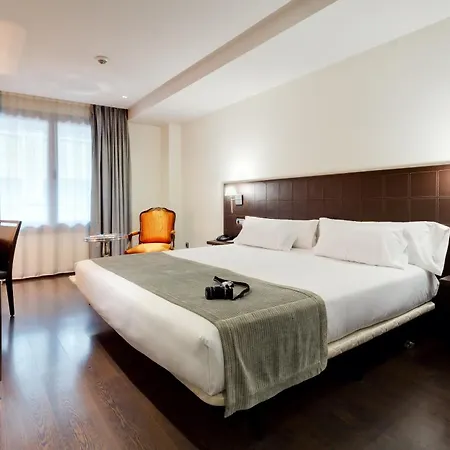 Hotel Iberik Santo Domingo Plaza 4*