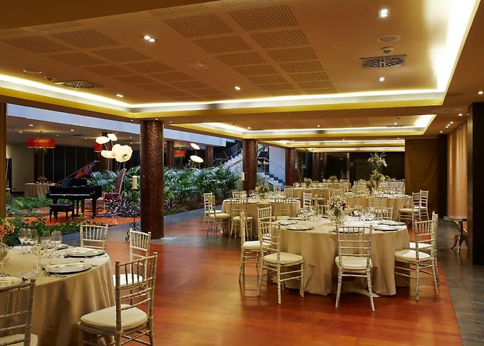 Iberik Santo Domingo Plaza Oviedo