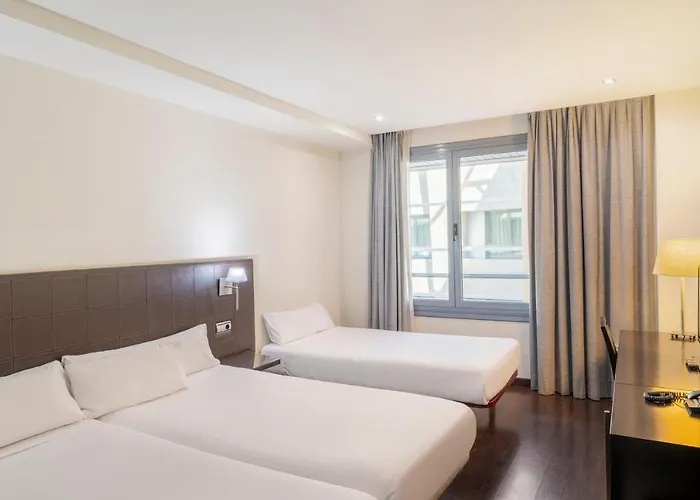 Iberik Santo Domingo Plaza 酒店 4*