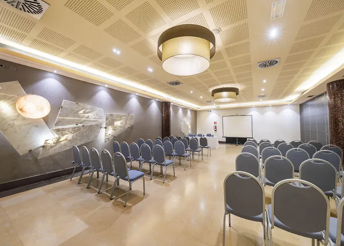 Iberik Santo Domingo Plaza 4* 오비에도